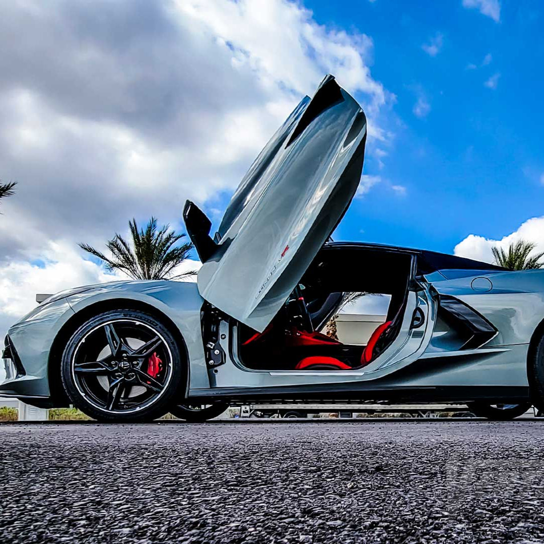 Vertical doors kit compatible Chevrolet Corvette C8 2020-2024 + At your Home Installation