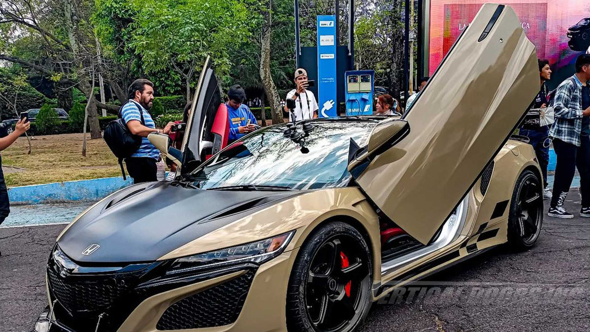 Vertical Doors Inc conversion kit for 2017–2022 Acura NSX - image 9