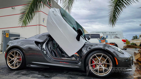 Alfa Romeo 4C Lambo Doors Kit (2013-2020)