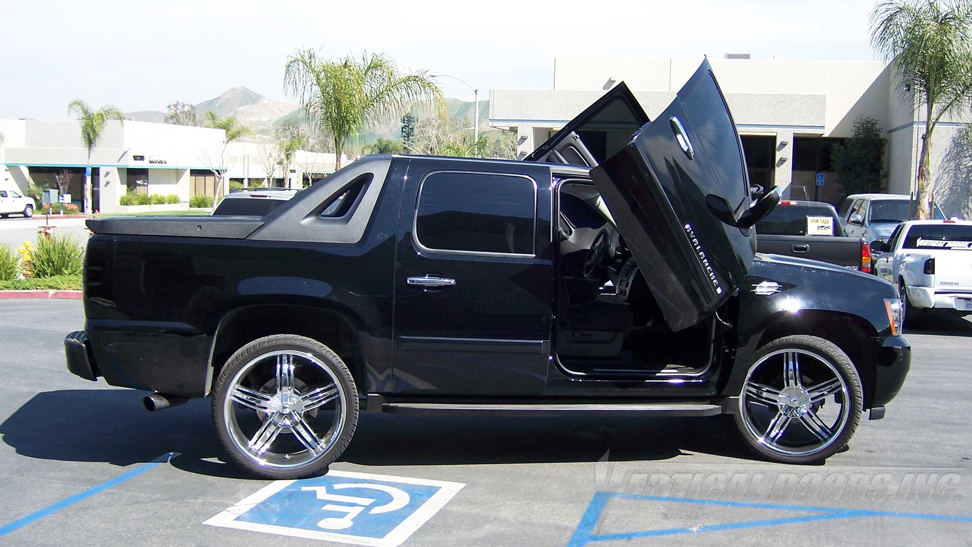 Vertical doors kit compatible Chevrolet Avalanche 2007-2010