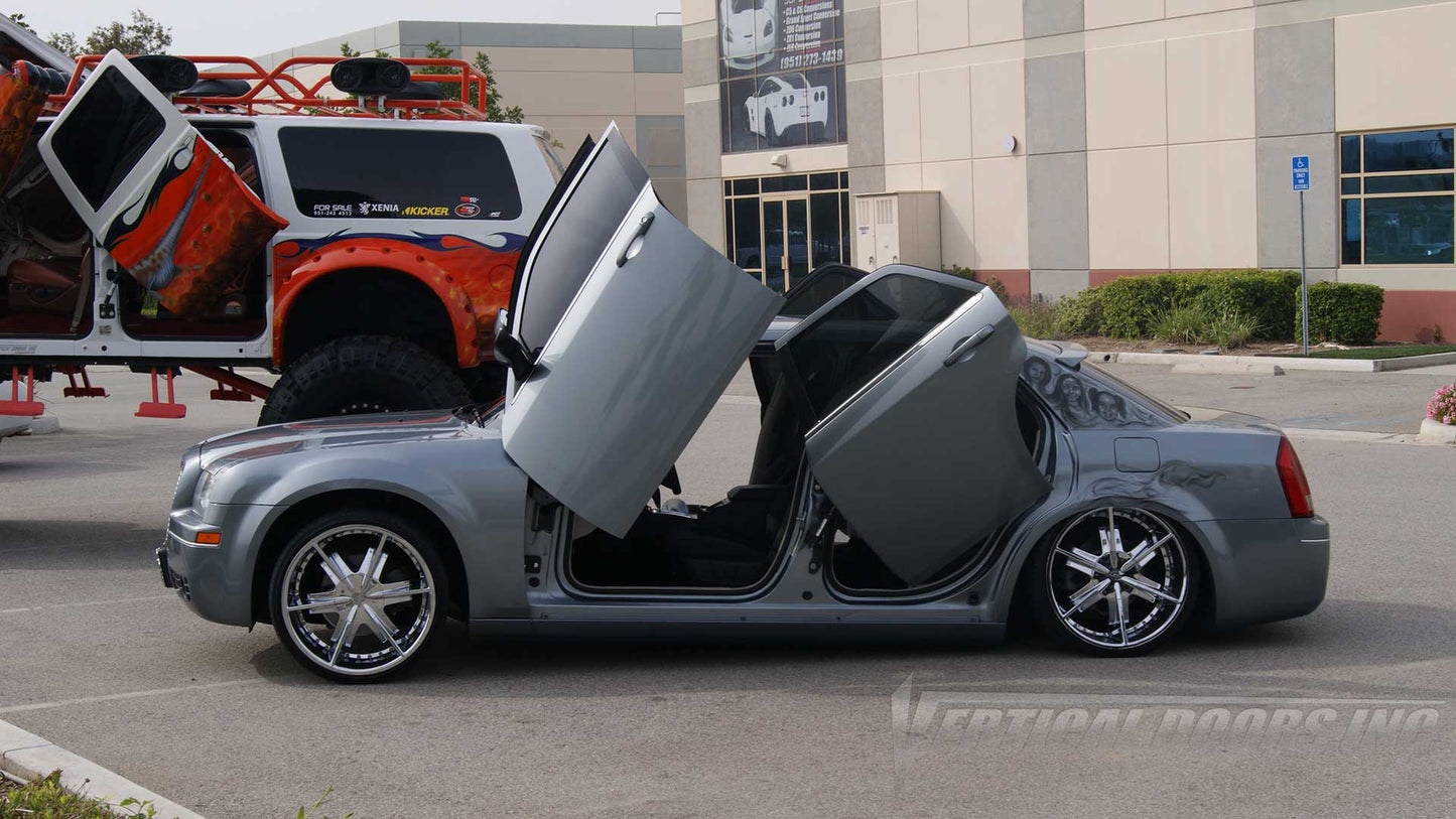 Rear Vertical doors kit compatible Chrysler 300 2004-2010