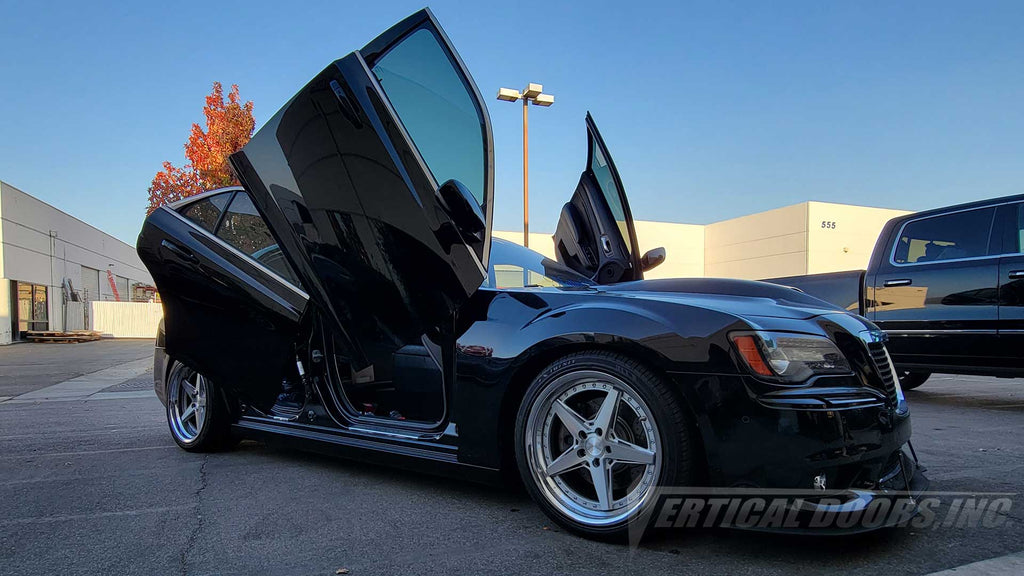 Vertical Doors Inc conversion kit for 2011–2023 Chrysler 300 - image 1