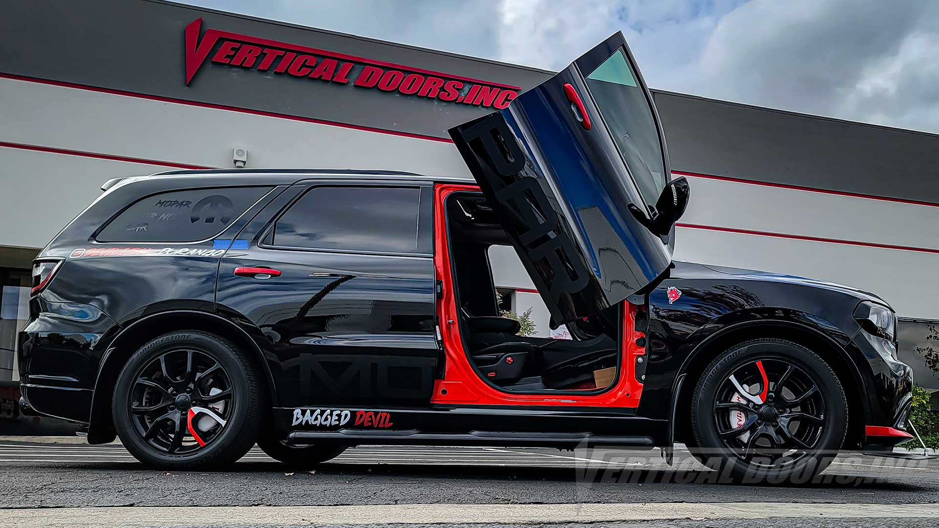 Vertical Doors Inc conversion kit for 2011–2024 Dodge Durango - image 1