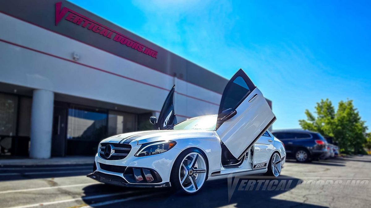 Vertical Doors Inc conversion kit for 2015–2021 Mercedes-Benz C-Class - image 1
