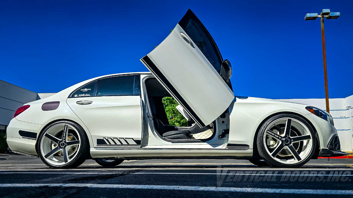 Vertical Doors Inc conversion kit for 2015–2021 Mercedes-Benz C-Class - image 2
