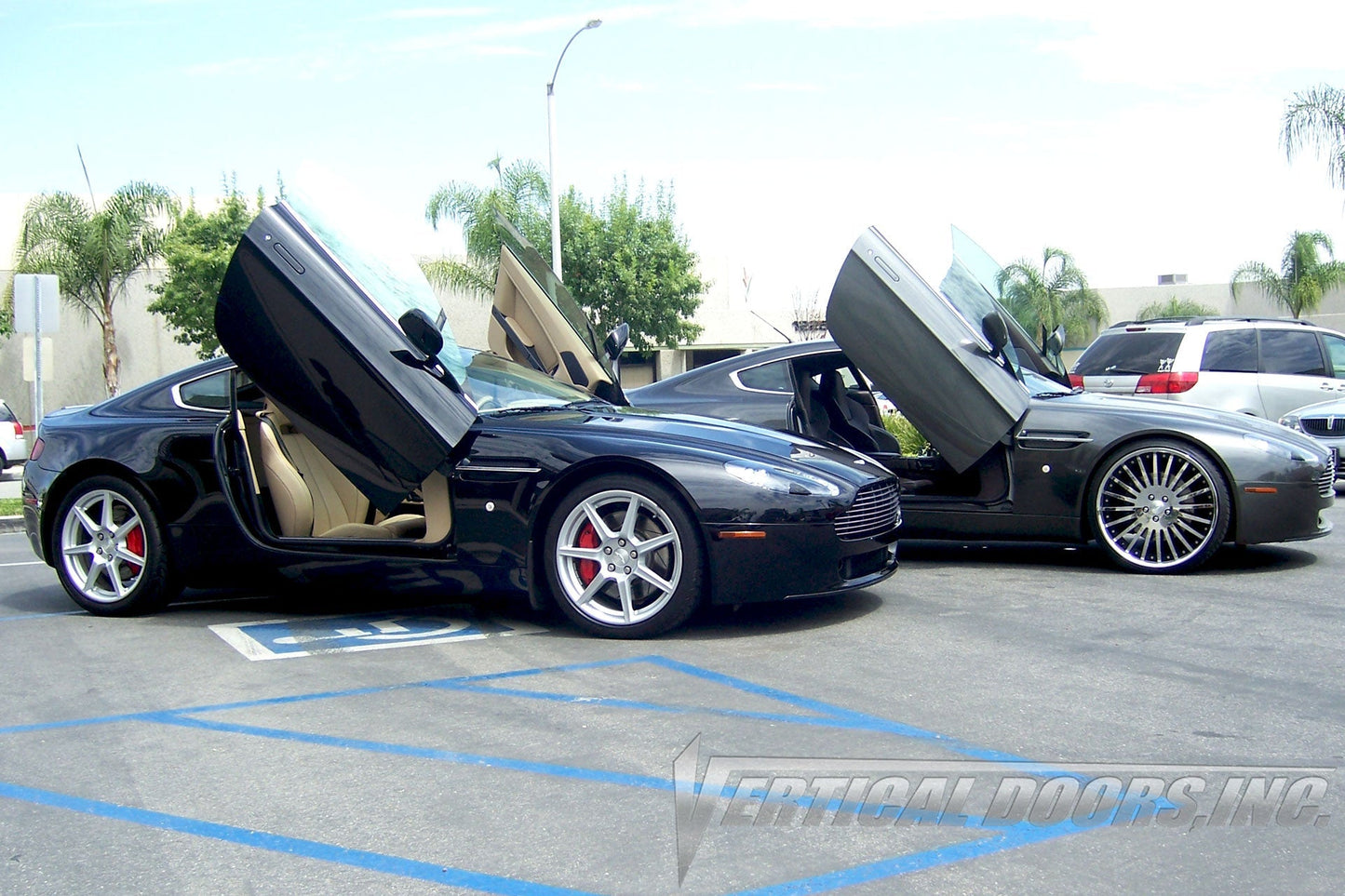 Vertical doors kit compatible Aston Martin Vantage 2006-2018