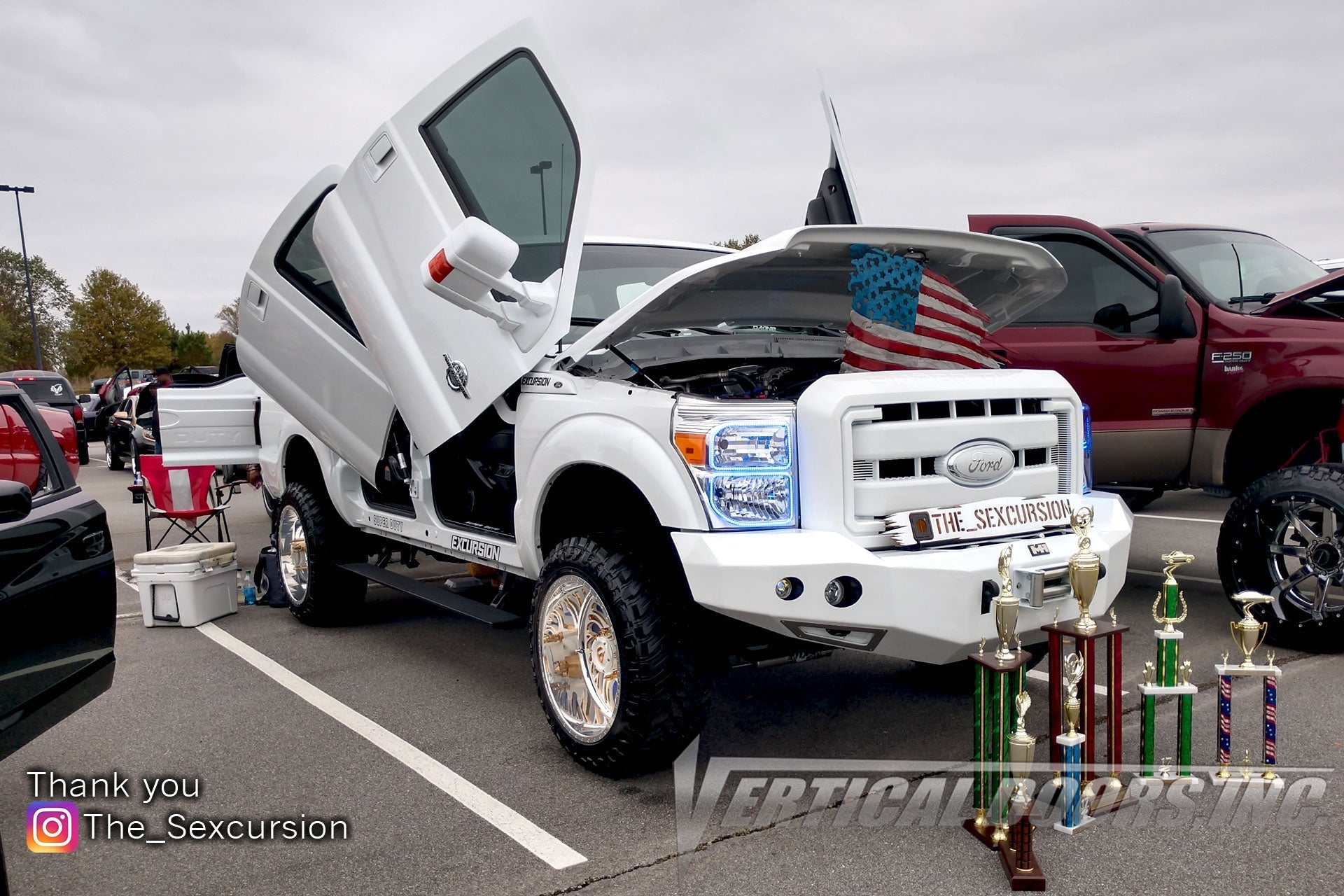 Vertical doors kit compatible Ford Excursion 2000-2005