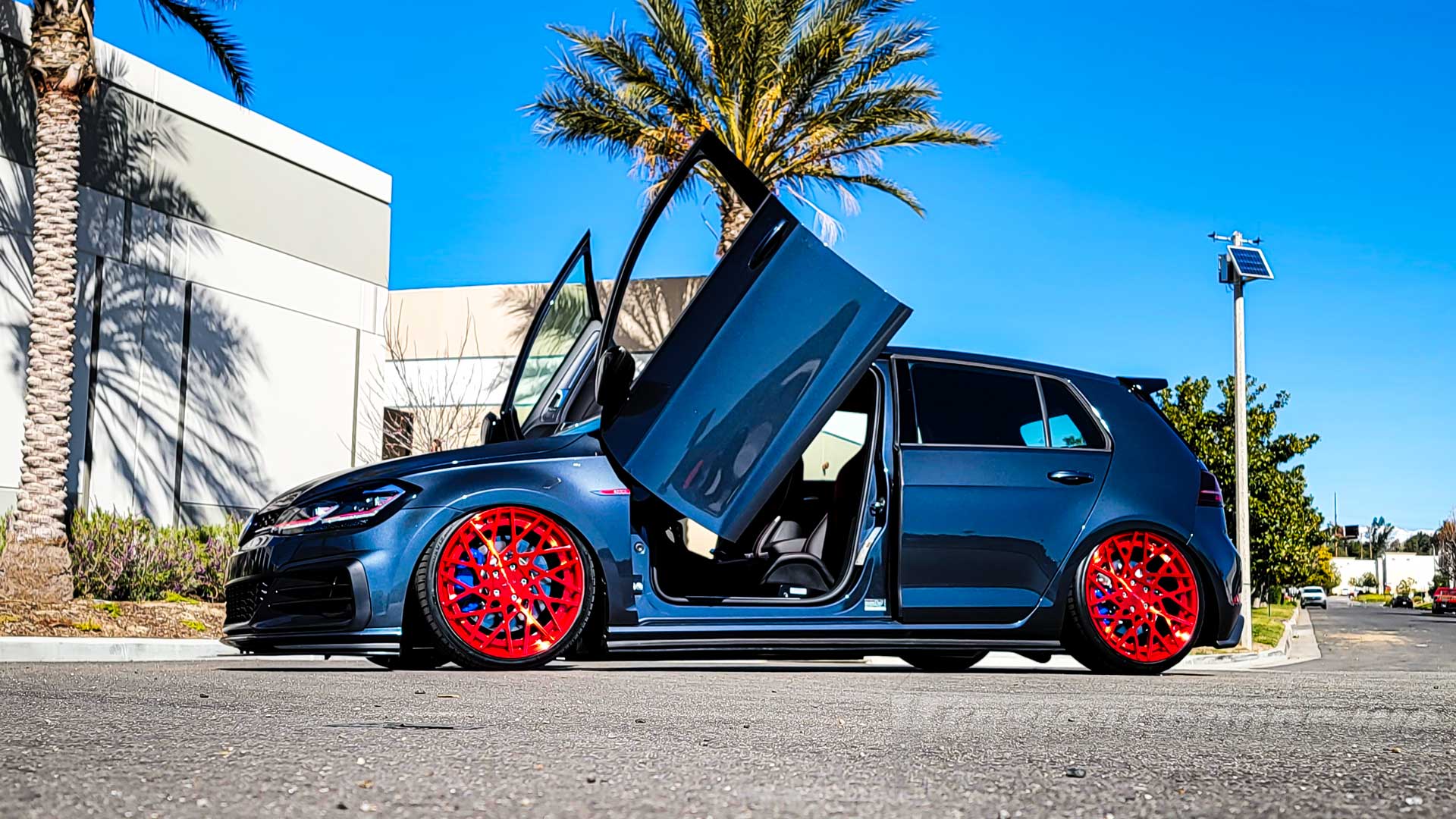 Vertical doors kit compatible Volkswagen Golf 2016-2021