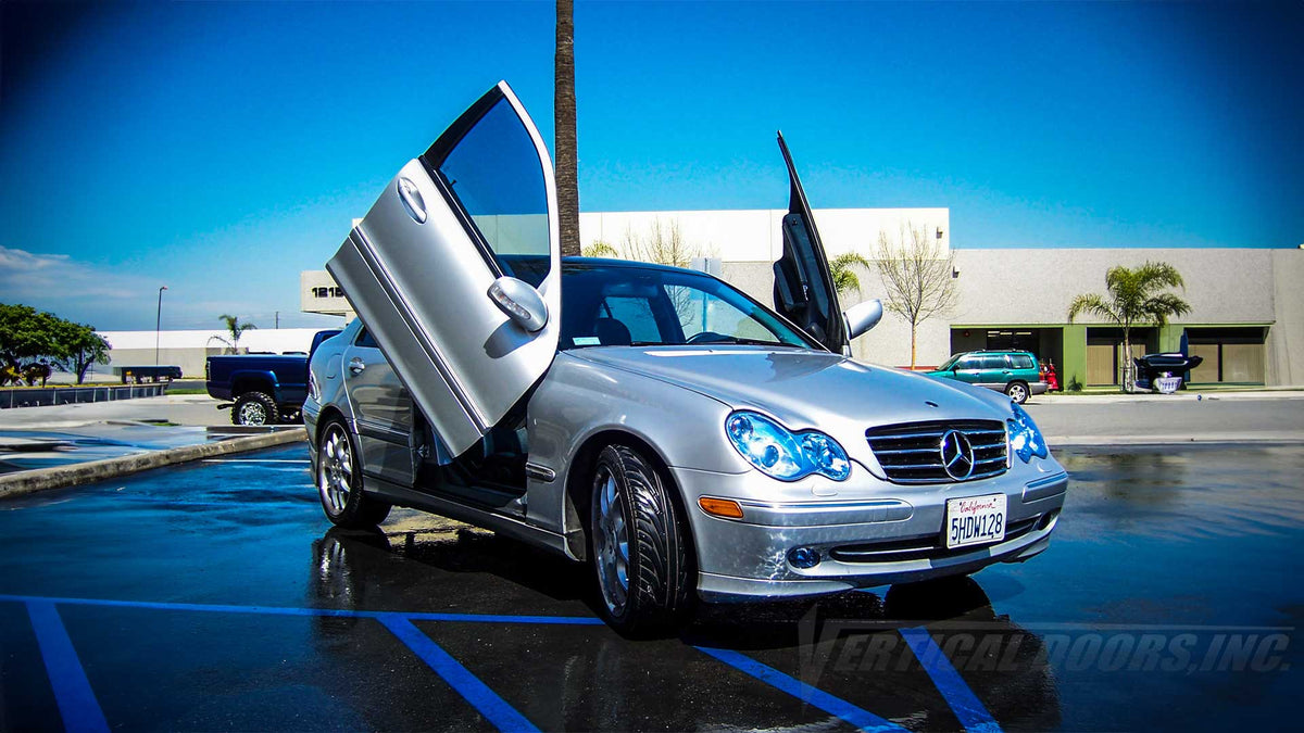 Vertical Doors Inc conversion kit for 2001–2007 Mercedes-Benz C-Class - image 3
