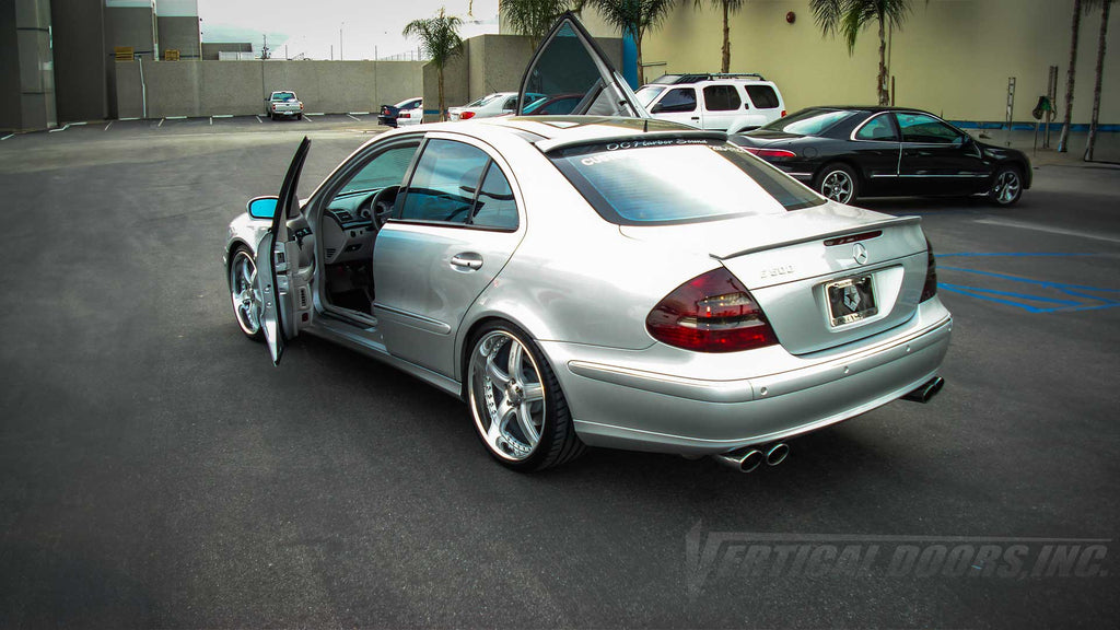 Vertical Doors Inc conversion kit for 2003–2009 Mercedes-Benz E-Class - image 2