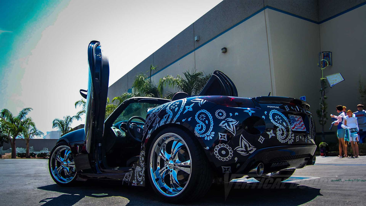 Vertical Doors Inc conversion kit for 2006–2010 Pontiac Solstice - image 2
