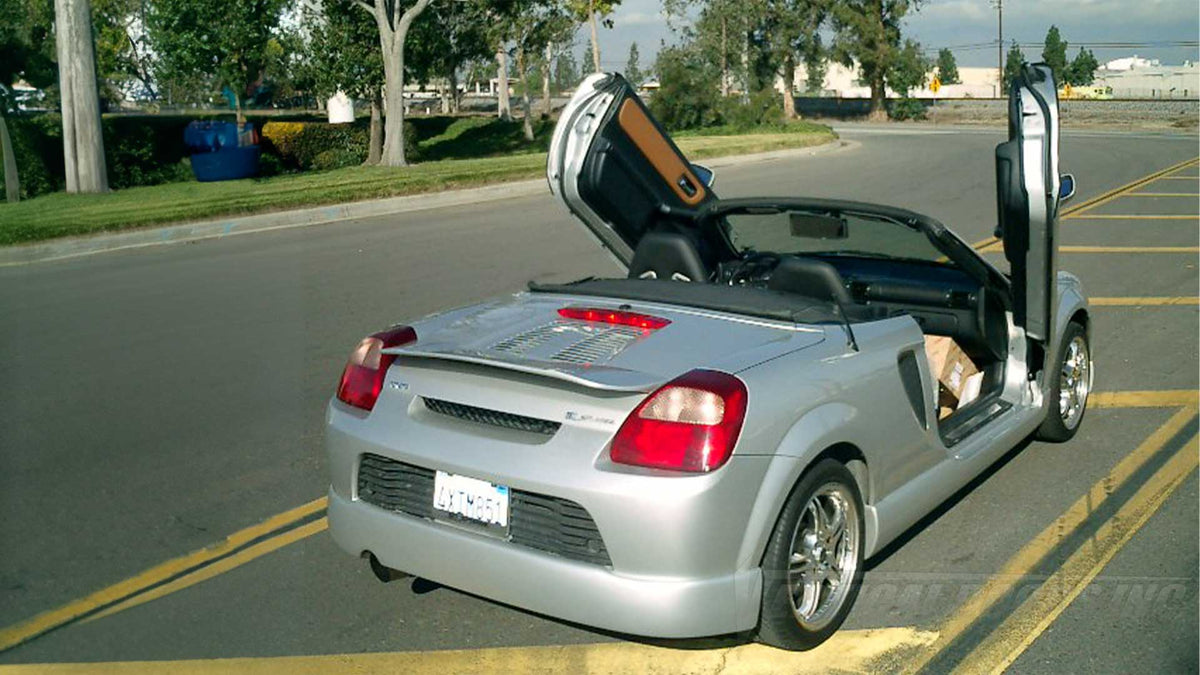 Vertical Doors Inc conversion kit for 1999–2007 Toyota MR2/MR-S - image 2
