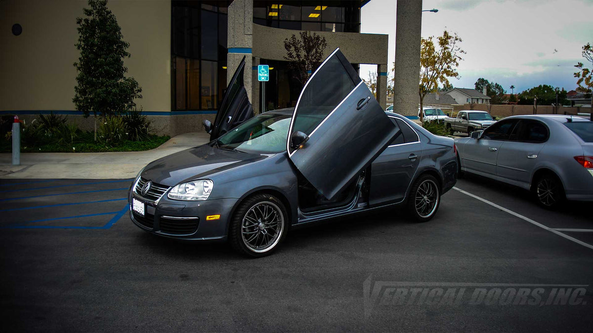 Vertical Doors Inc conversion kit for 2005–2008 Volkswagen Jetta - image 2